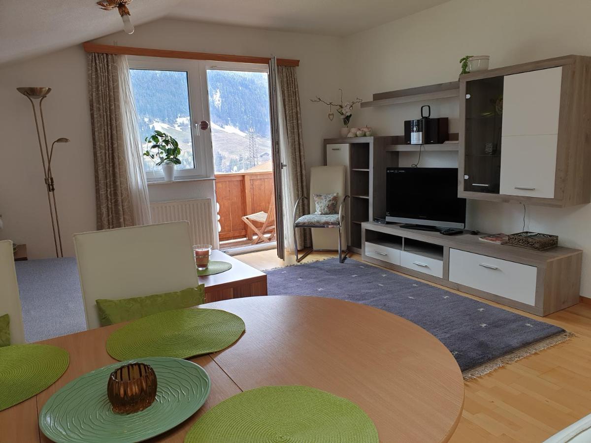 Hofstaetter Ferienwohnung Fliess Exterior foto