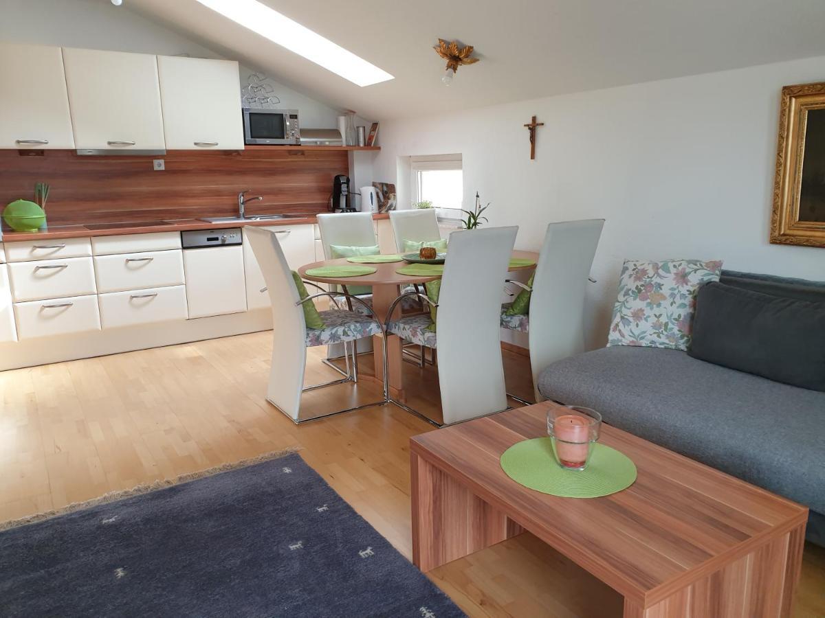 Hofstaetter Ferienwohnung Fliess Exterior foto