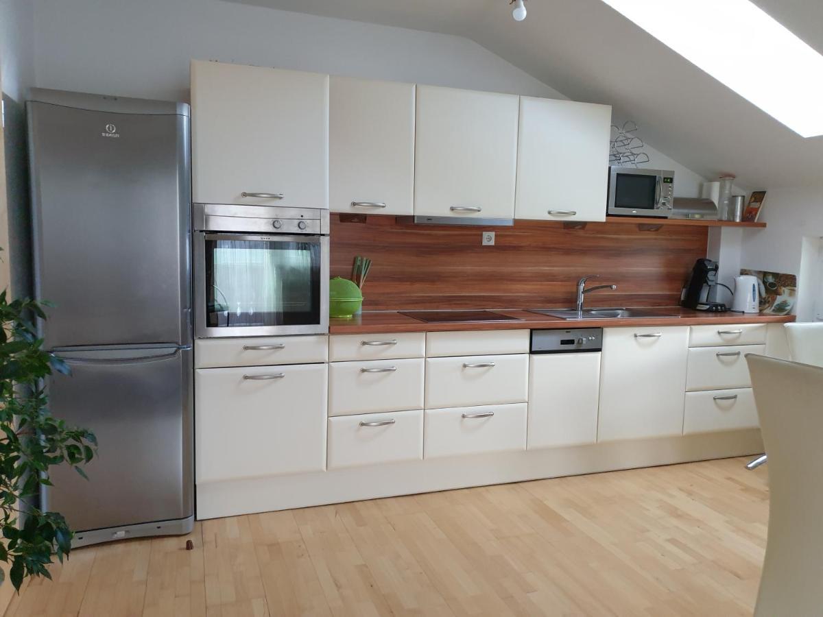 Hofstaetter Ferienwohnung Fliess Exterior foto